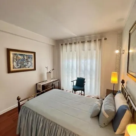 Cocas House -
